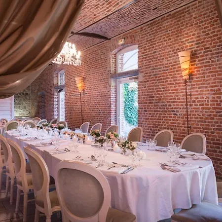 Logis-hotel-restaurant La Gentilhommiere Hotel Artres