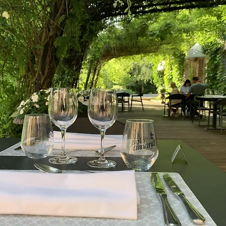 Hotel Logis-hotel-restaurant La Gentilhommiere 3*