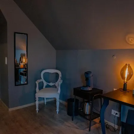 Logis-hotel-restaurant La Gentilhommiere Отель Artres